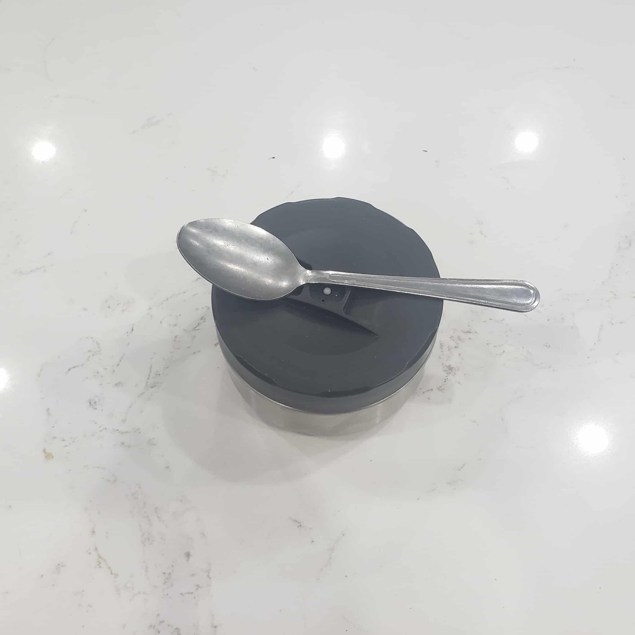 This is the sound made from hitting a spoon and a metal container together. I like the metalic tink sound that results from the interaction.<br><audio controls src='/audio/Food.mp3'></audio>