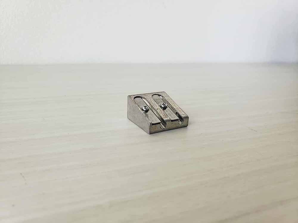 Another three quarter view of my pencil sharpener, but it lies flat